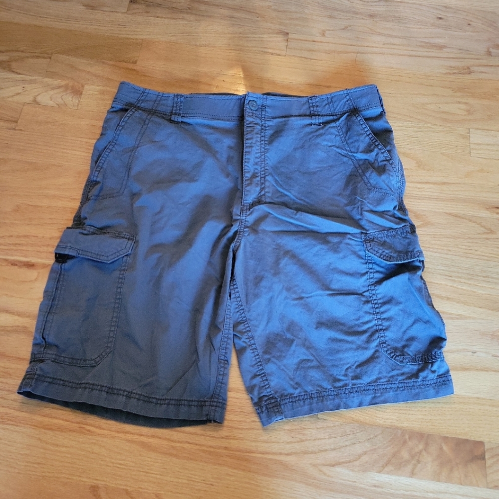 Size 36 Cargo Shorts